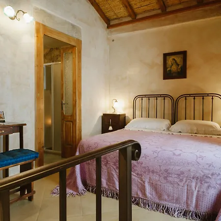 Borgoterra 4*