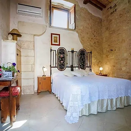 Borgoterra 4*